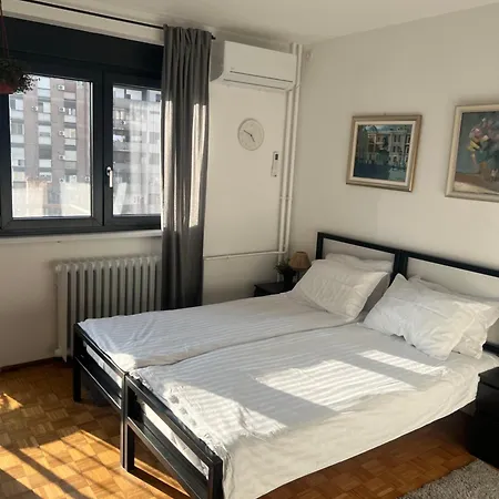 Oasis Residences B 公寓 *